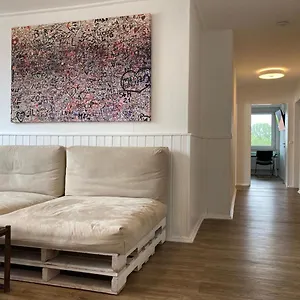 Apartment Ferienwohnung&monteurunterkunft Mainbogen-blick, Grettstadt